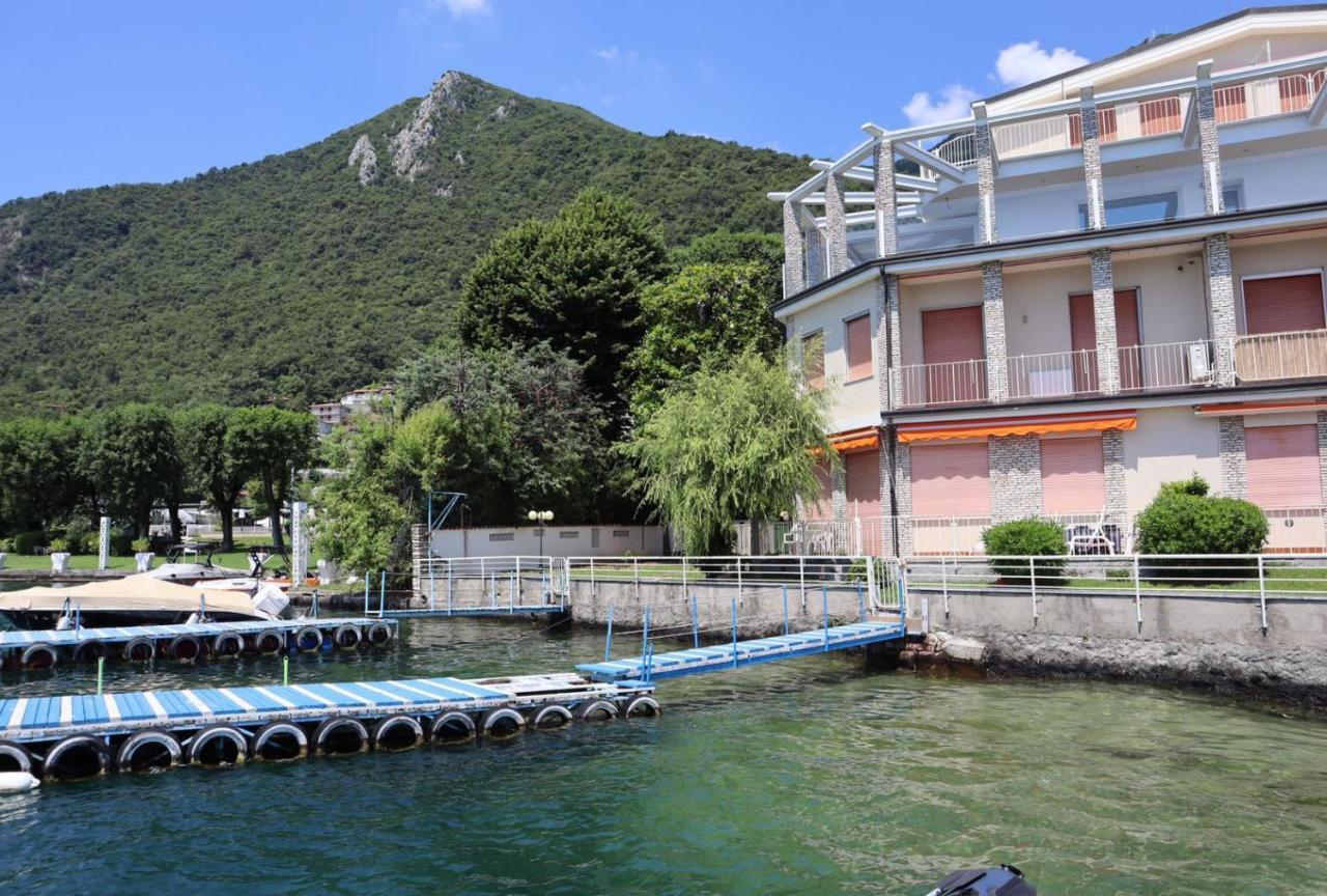 La Finestra "Sul Lago" Predore Exterior photo